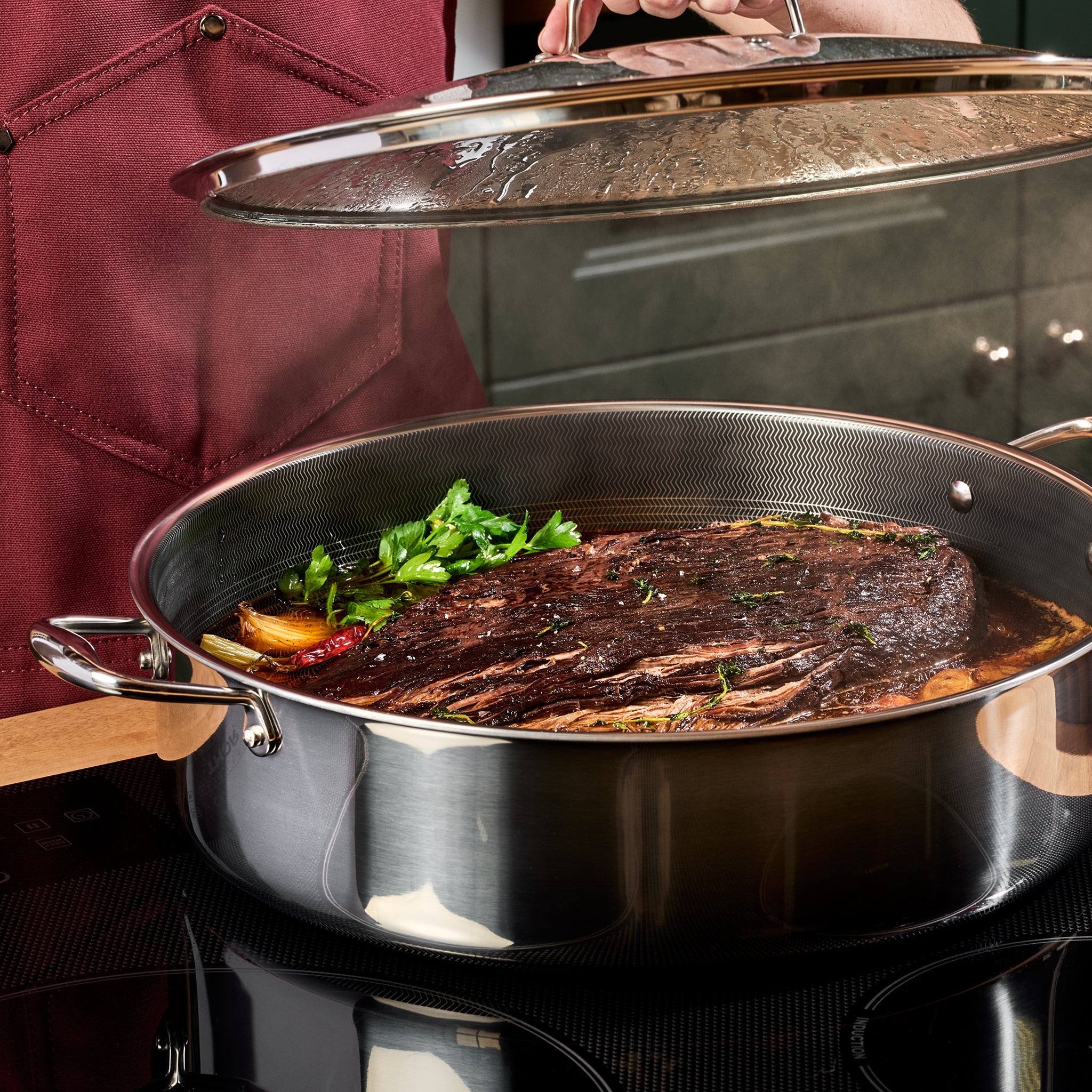 Hybrid Deep Sauté Pan with Lid 10-QT