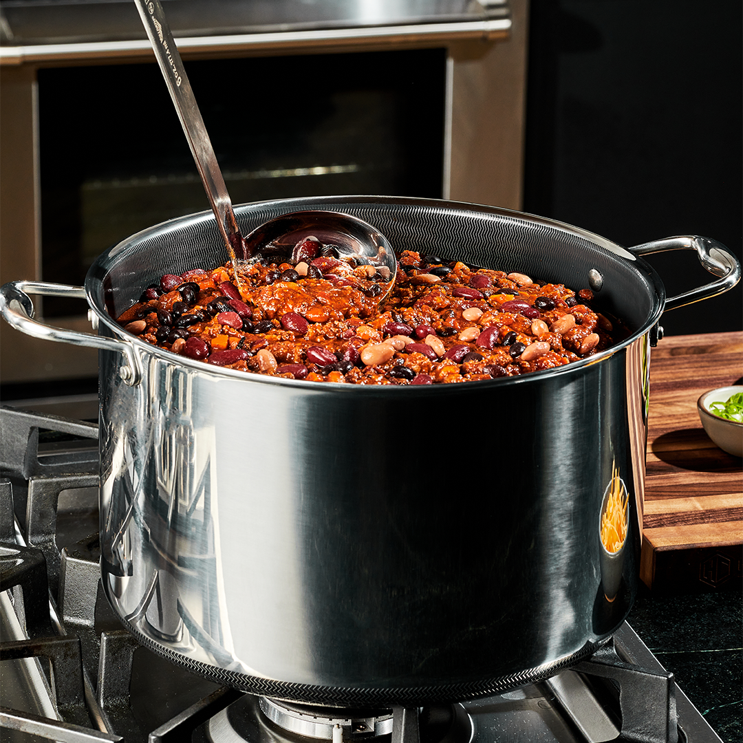Hybrid Stock Pot with Lid 12-Qt
