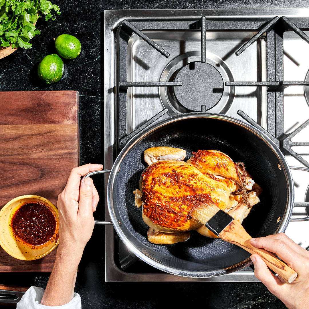 Hybrid Oval Dutch Oven 6.5-Qt
