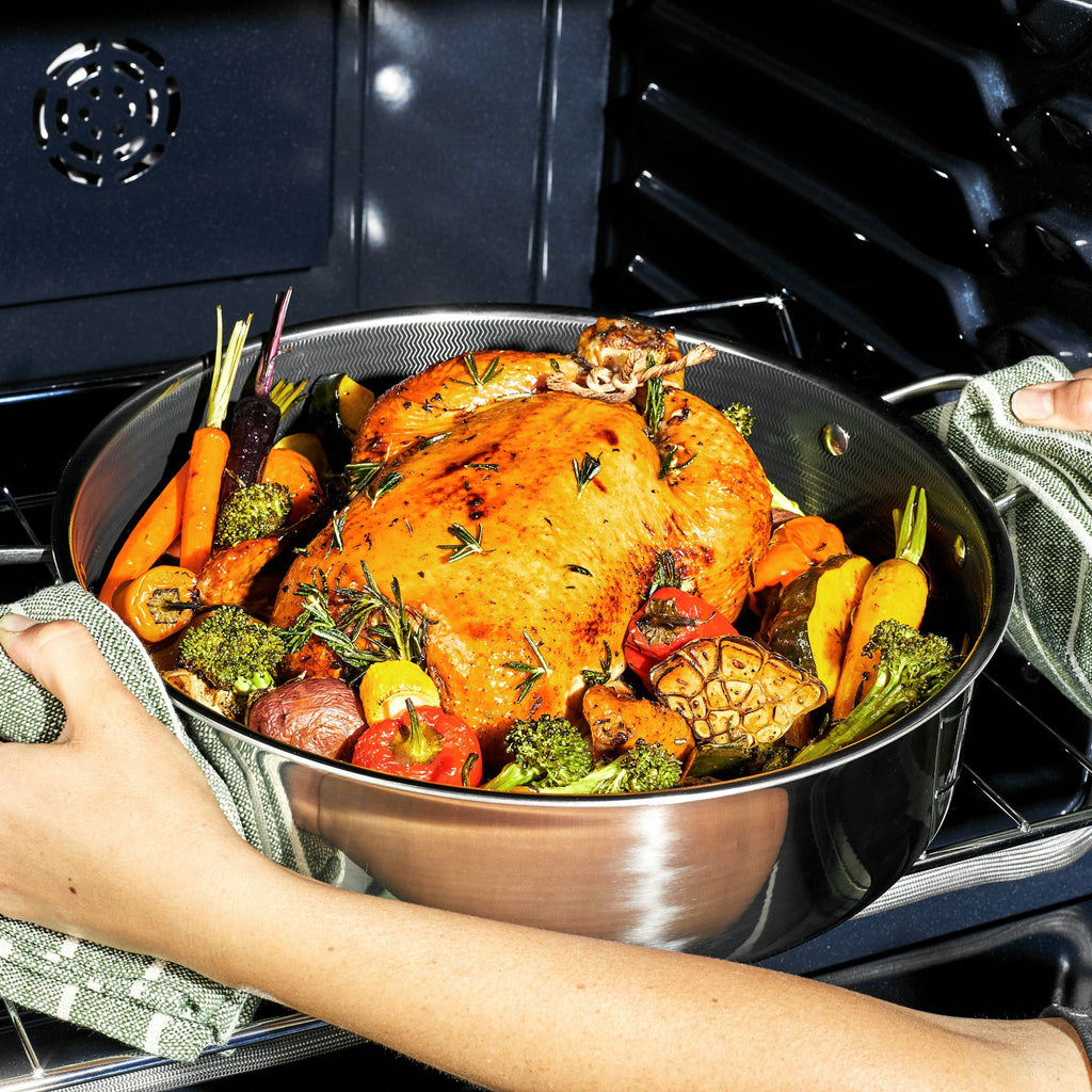 Hybrid Deep Sauté Pan/Chicken Fryer with Lid 7-Qt