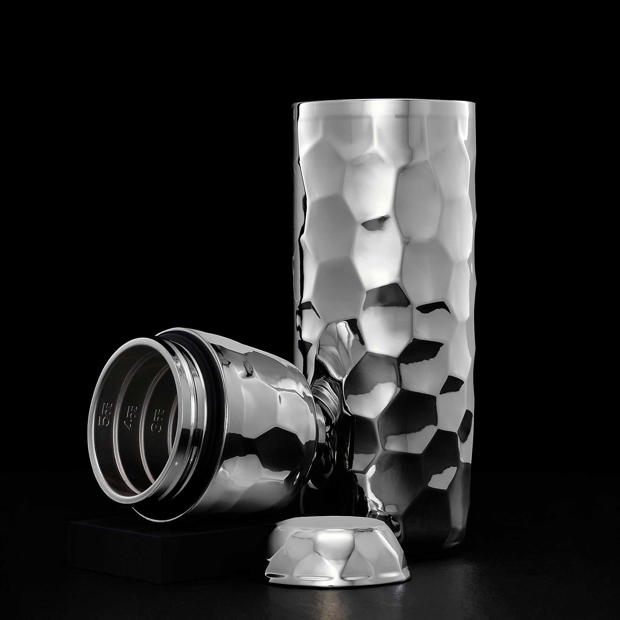 Cocktail Shaker 25 oz (Chrome)