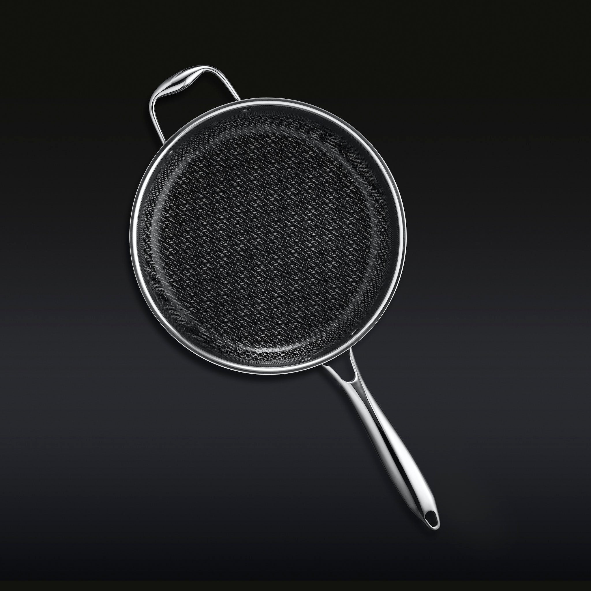 Hybrid Deep Sauté Pan with Lid 3.3-Qt