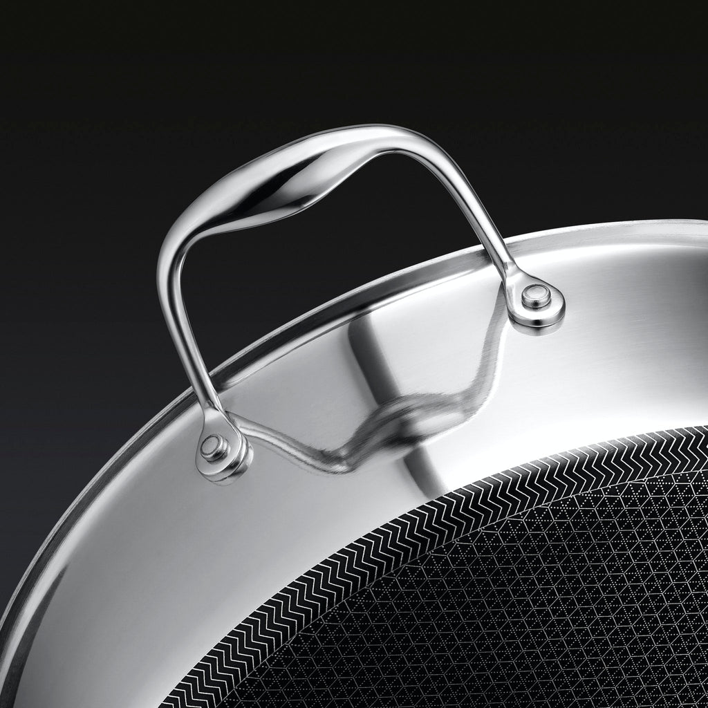 Hybrid Deep Sauté Pan/Chicken Fryer with Lid 7-Qt
